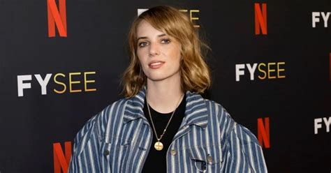 is maya hawke straight